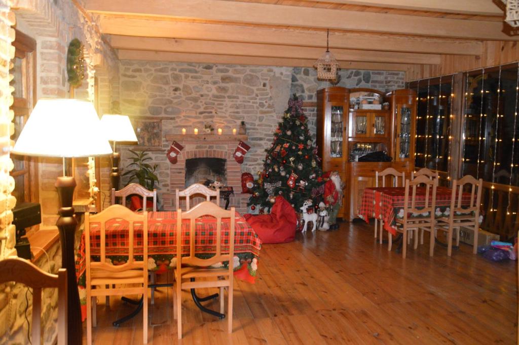 Chateau ikalto room 4